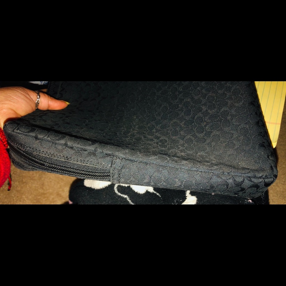 Coach Laptop case - Picture 7 of 7